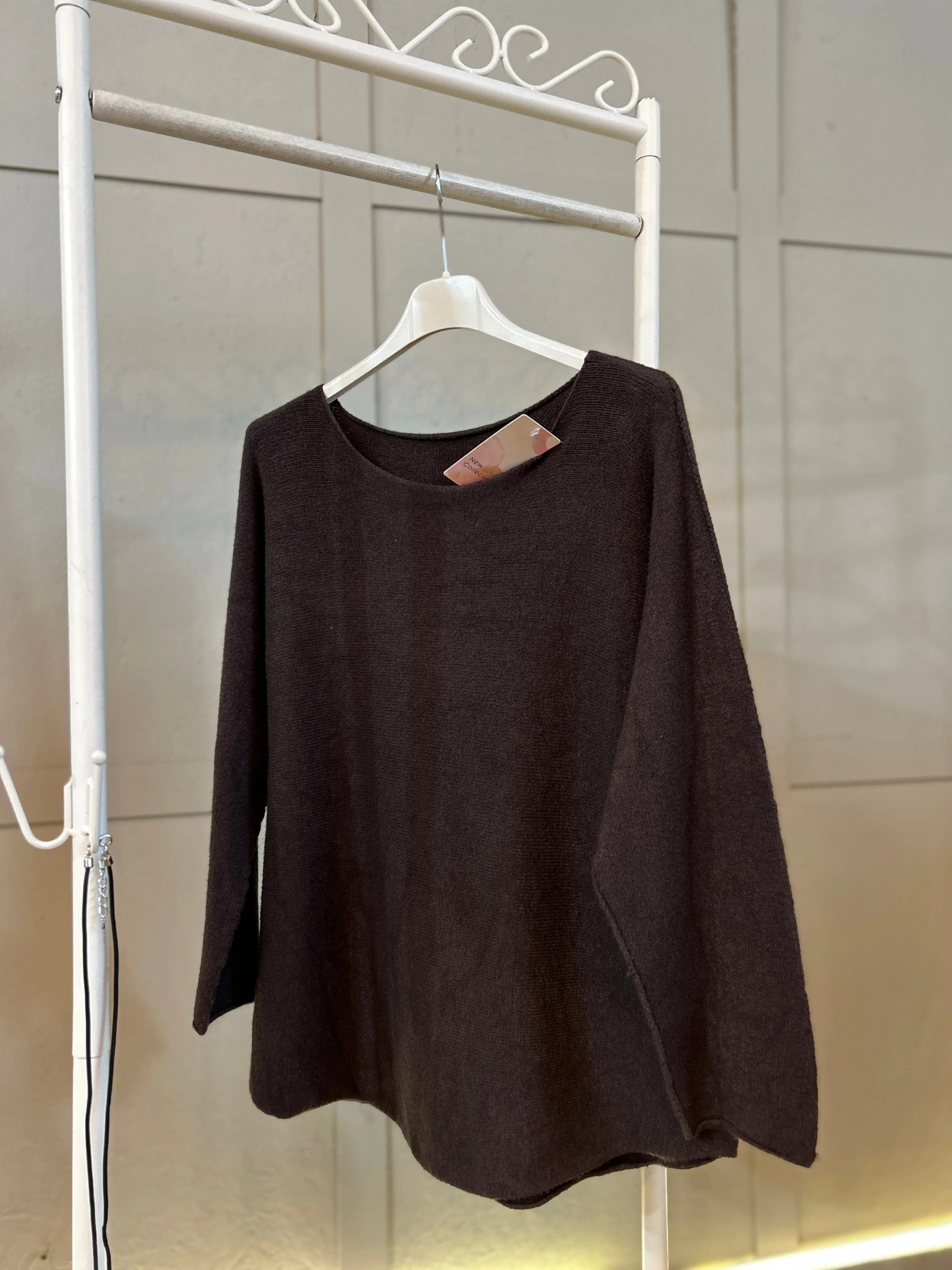 Basic Brogan Soft Knit Scoop Bottom Jumper