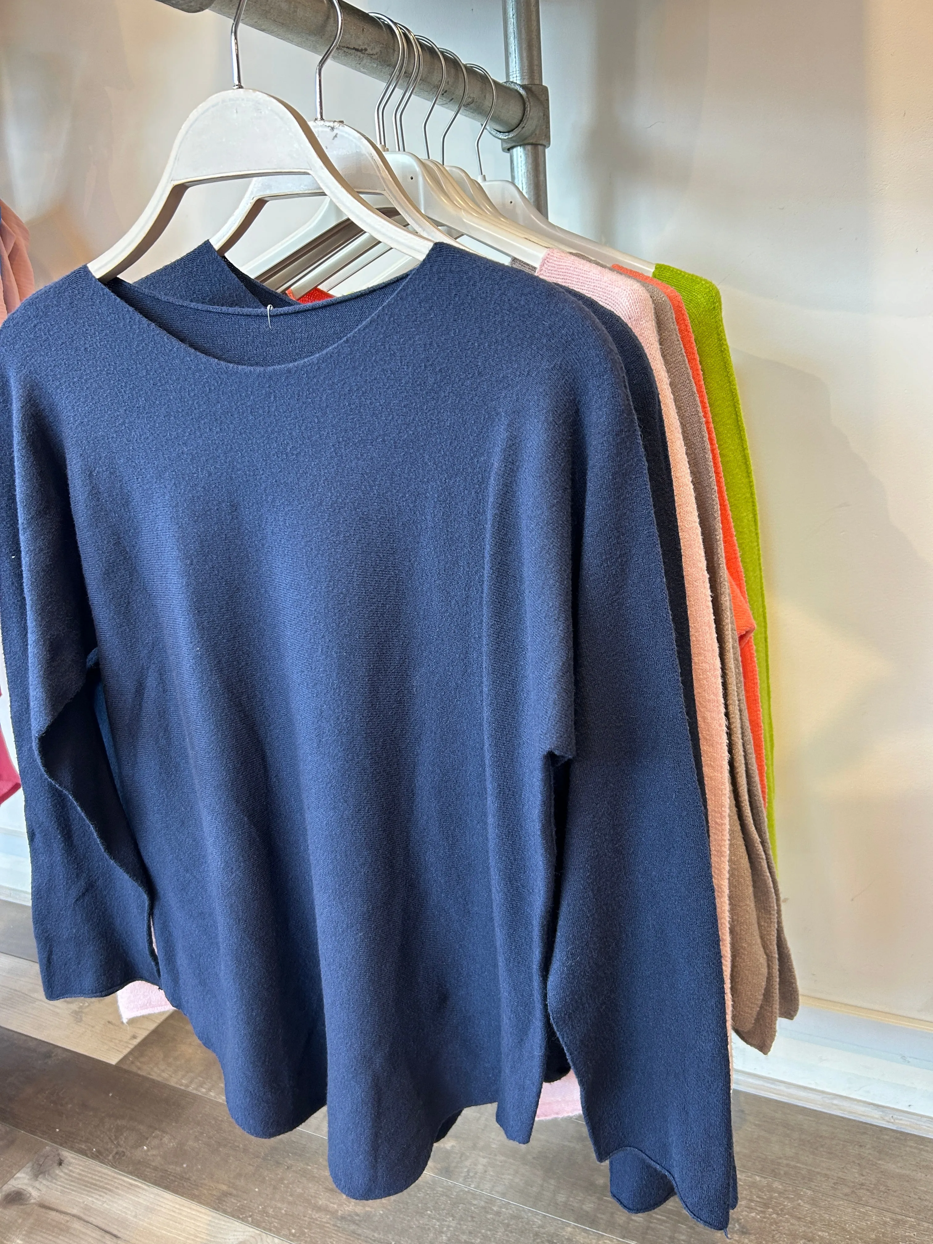 Basic Brogan Soft Knit Scoop Bottom Jumper