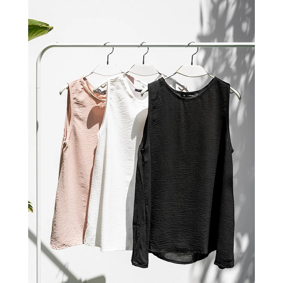 Black Sleeveless basic Blouse
