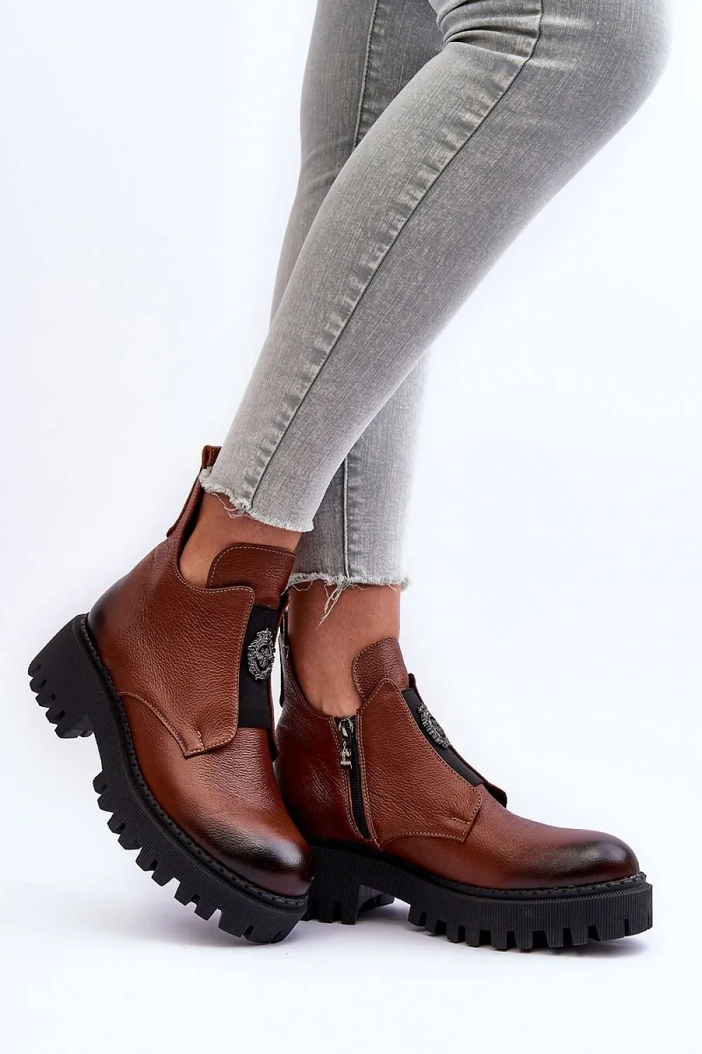 Boots model 185340 Step in style
