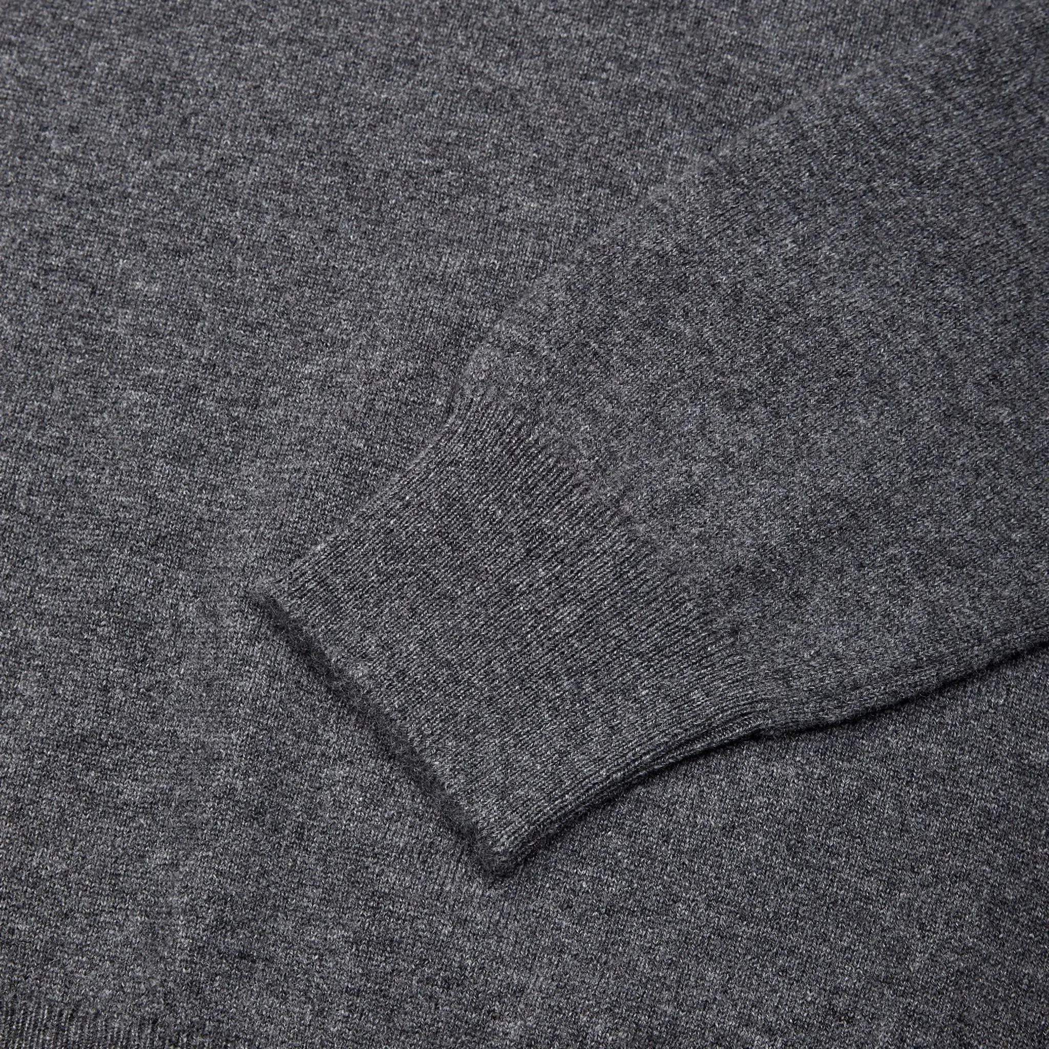 Cashmere polo shirt in grey mélange