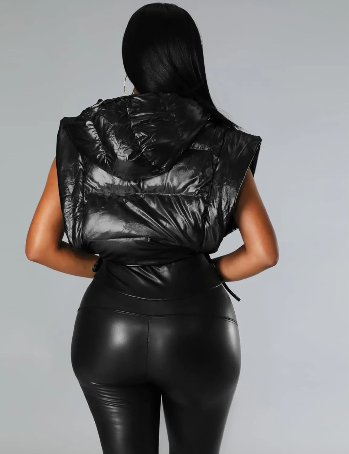 Kissonic Women's Cropped Padded Puffer Vest Hooded Zip Up Sleeveless Jacket