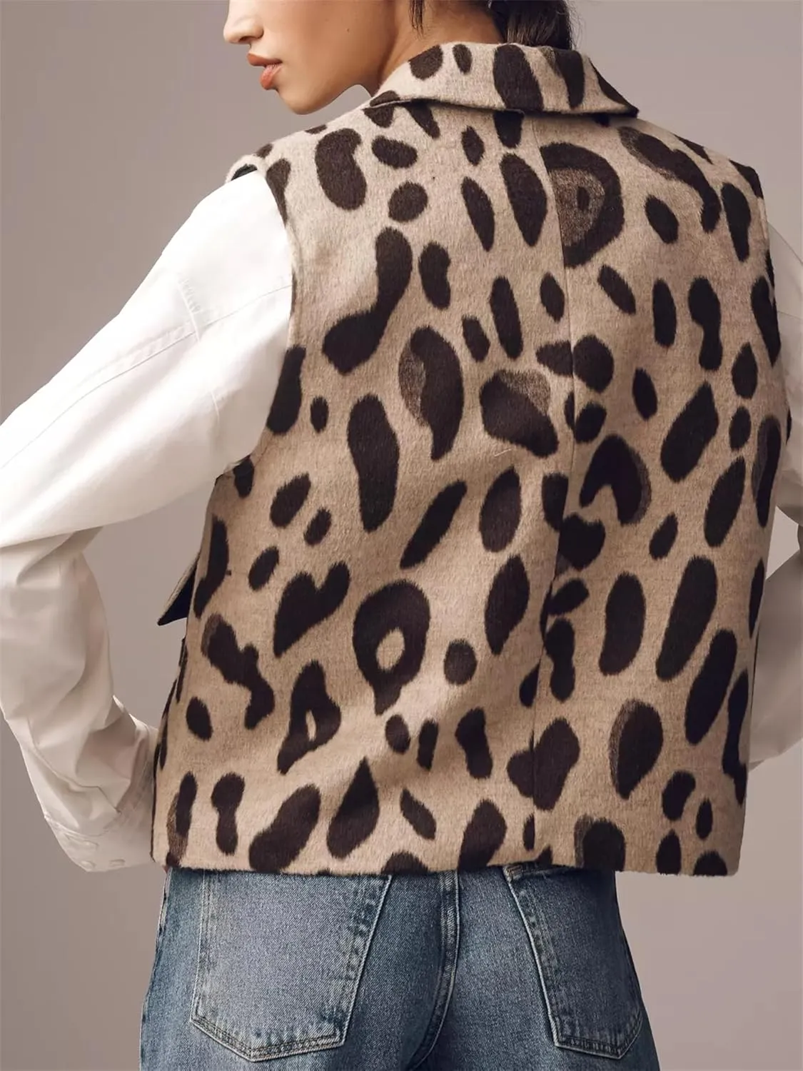 LifeShe Leopard Flannel Vest Women Casual Cheetah Sleeveless Blazer Winter Button Down Jacket with Pockets