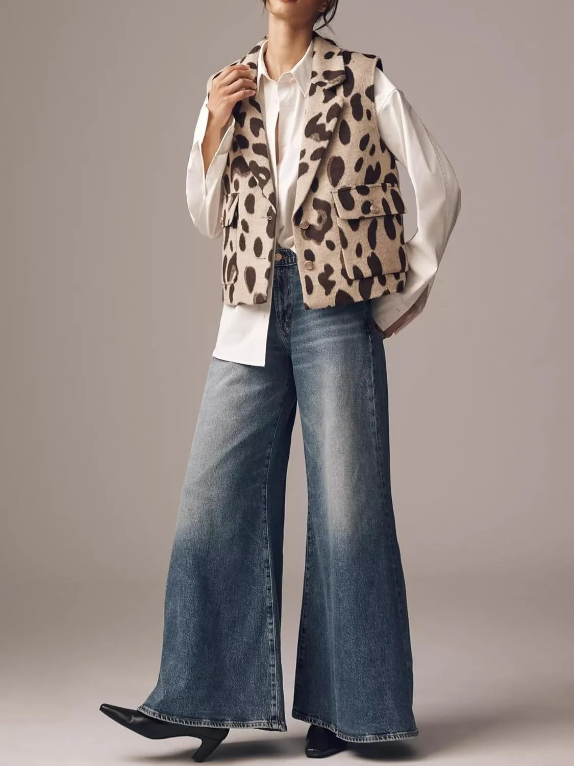 LifeShe Leopard Flannel Vest Women Casual Cheetah Sleeveless Blazer Winter Button Down Jacket with Pockets