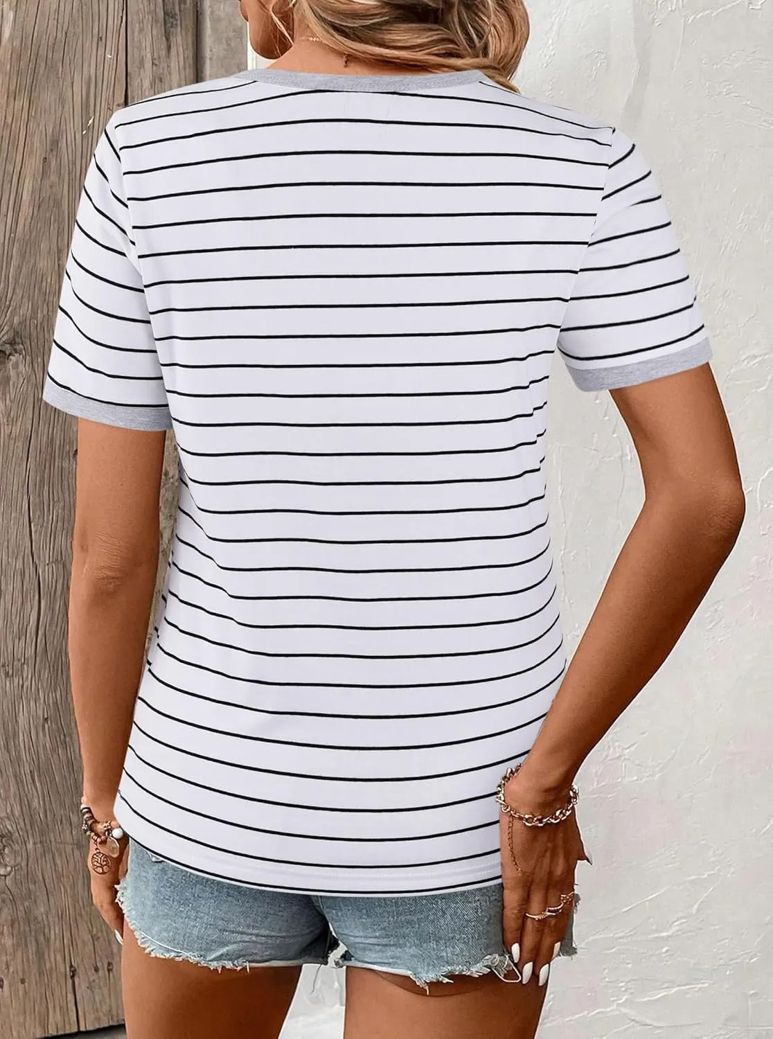 LilyCoco Women's Striped Shirt Short Sleeve Color Block Tops Notched Neck Summer Tee