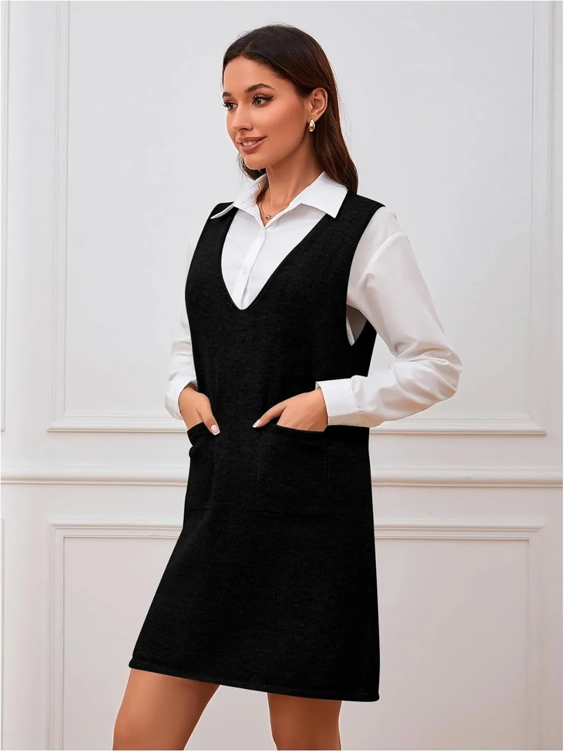OYOANGLE Women's V Neck Sleeveless Knitted Solid Short Sweater Dress with Pockets