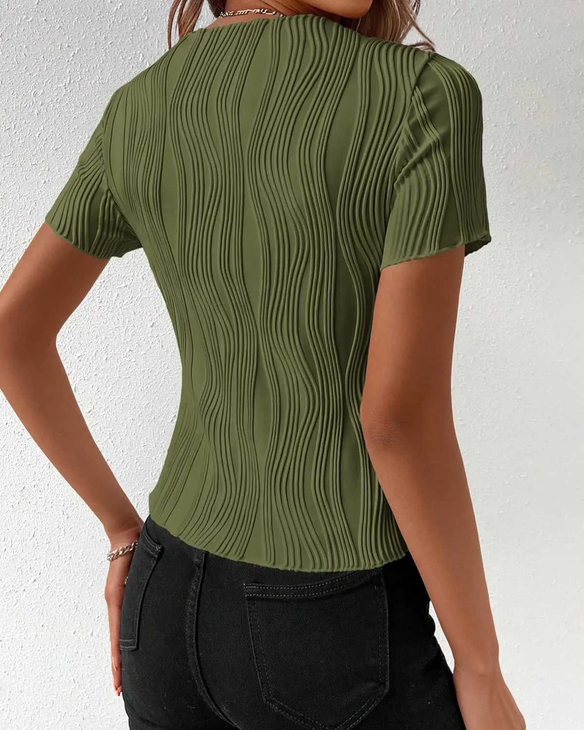PRETTYGARDEN Women's Summer Tops 2025 Casual Short Sleeve Crewneck Slim Fit T Shirts Basic Knit Y2K Top Textured Blouse