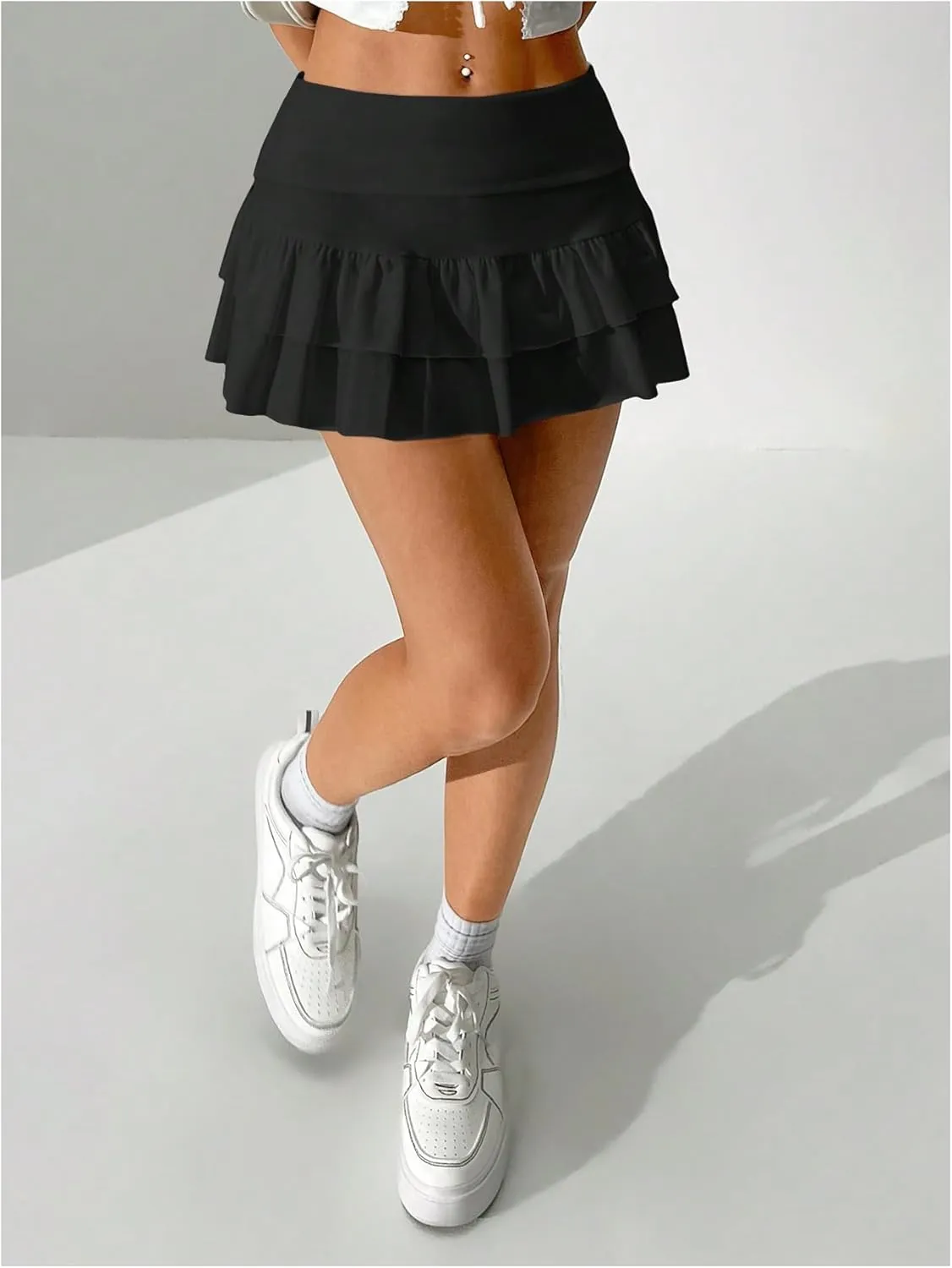 SweatyRocks Women's Layered Ruffle Golf Skorts Skirts Tiered Y2k Flowy Mini Skirts