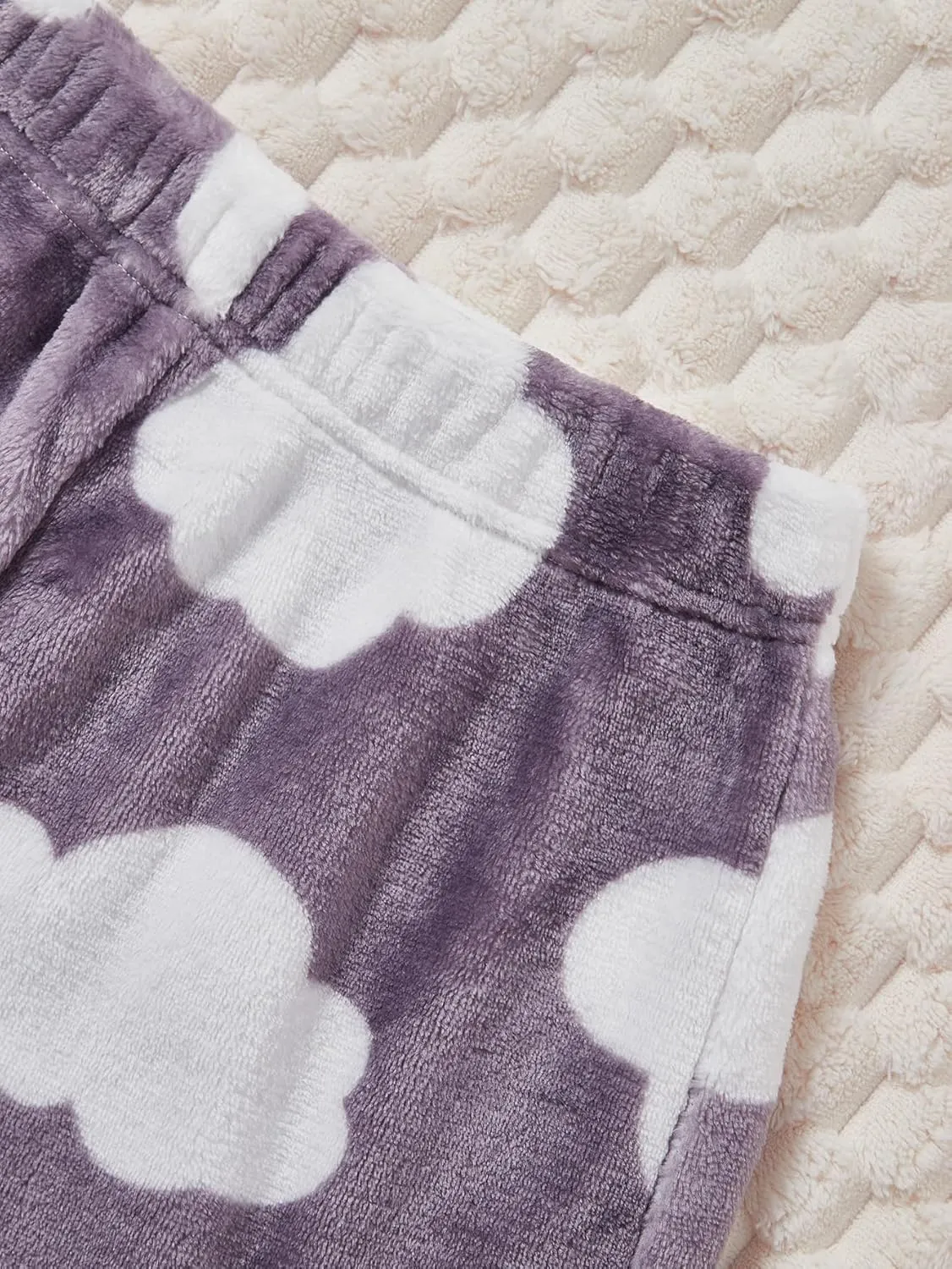 Verdusa Women's 3 Pieces Fuzzy Pajama Cartoon Graphic Flannel Sleep Shorts Pj Lounge Bottoms