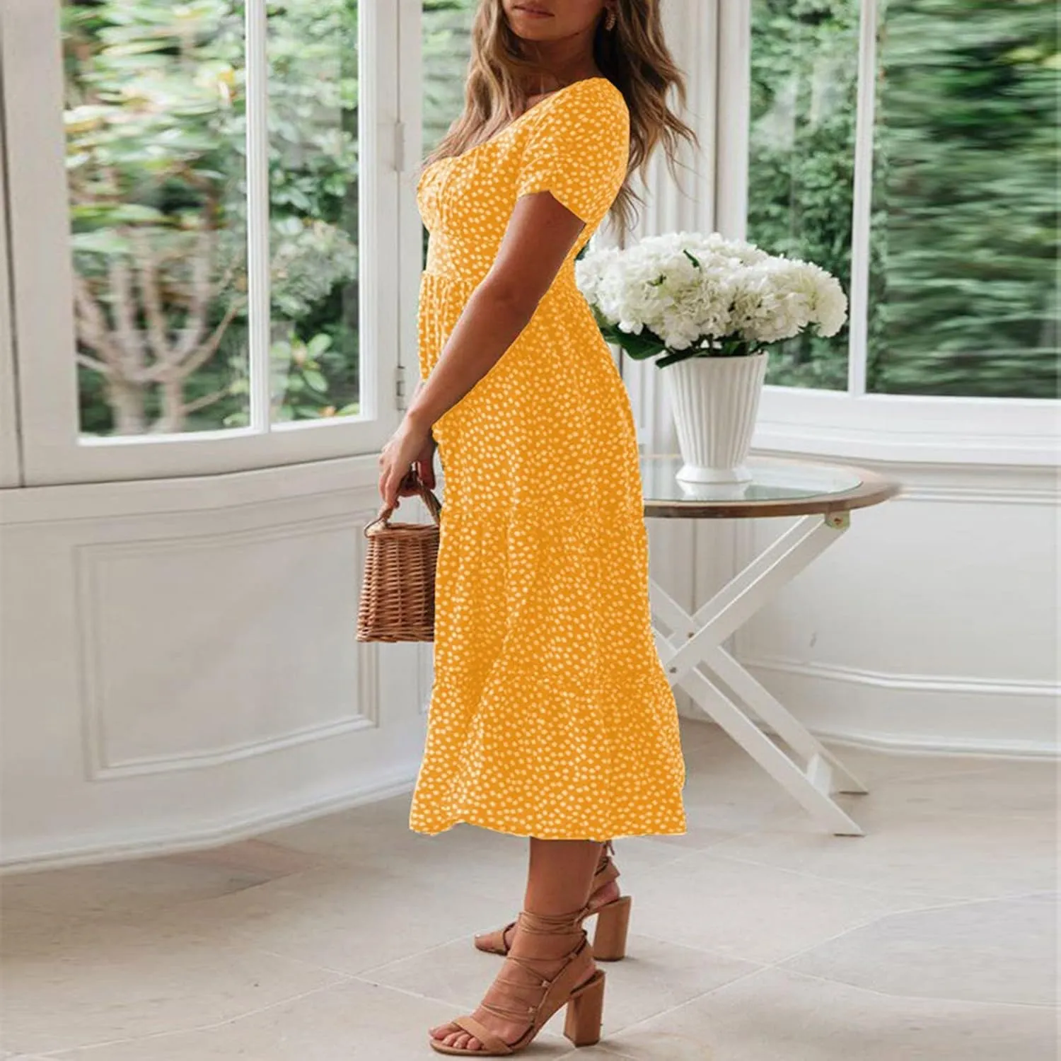 Women Floral Square Neck Puff Sleeve Dress Smocked Tiered Flowy Sundress Summer Beach Boho Dress 2024 for Women