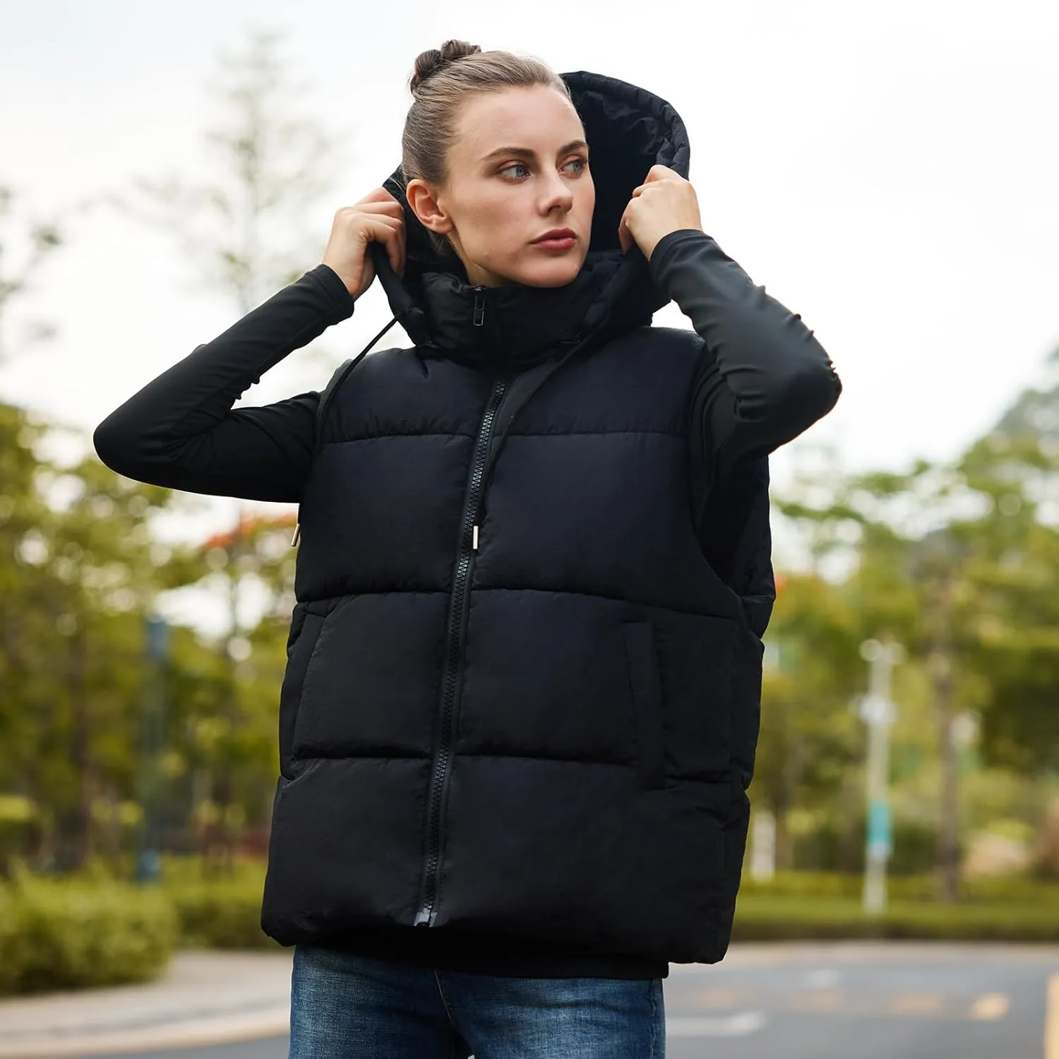 Women'S Puffer Vest With Pockets Thicken Zip Up Removable Hooded Sleeveless Winter Stand Collar Warm Gilet